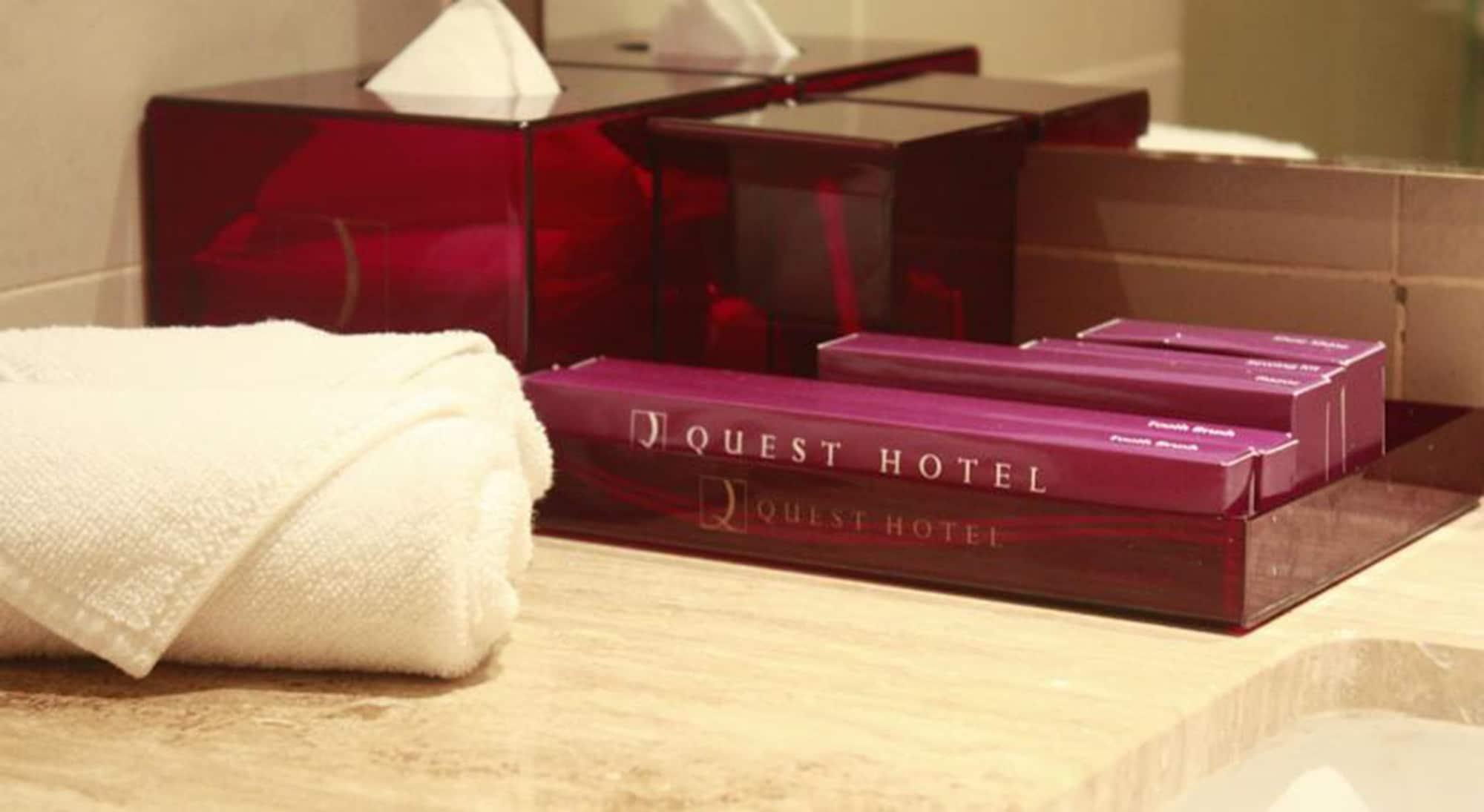 Quest Hotel Kuta By Aston Exterior photo